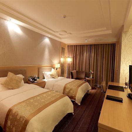 Golden Mountain International Hotel Laiyang Экстерьер фото