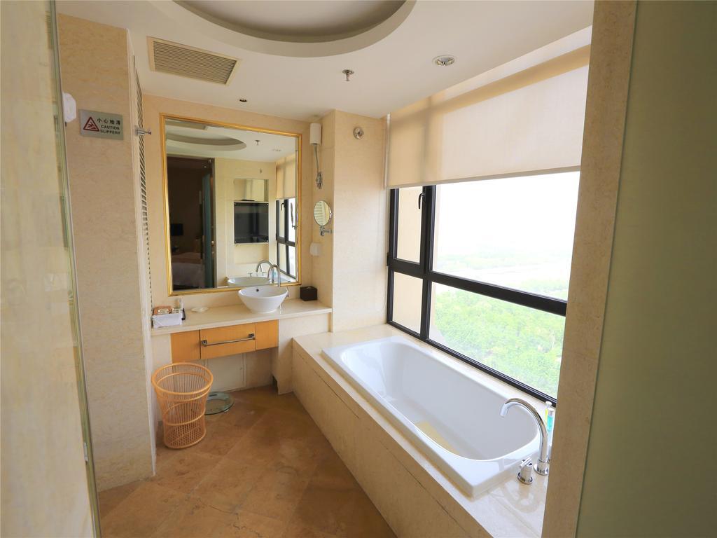 Golden Mountain International Hotel Laiyang Экстерьер фото